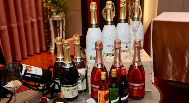 做紅酒代理生意如何起步呢? 做紅酒代理生意如何起步呢?